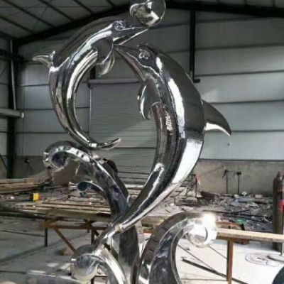 不锈钢海豚戏球雕塑 海豚动物雕塑 景观海豚雕塑